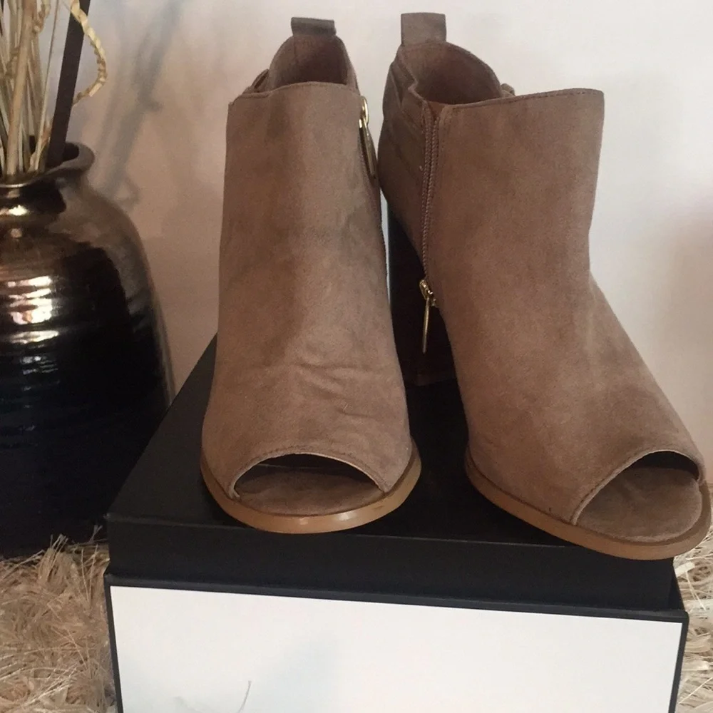 Tommy Hilfiger Open Toe Ankle Booties